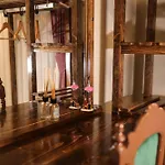 Отель Yellow Stone House *