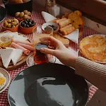 Yellow Stone House *