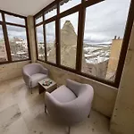 Yellow Stone House Hotel