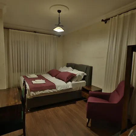 Otel Yellow Stone House