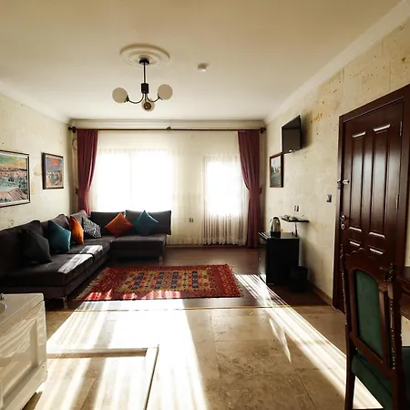 Yellow Stone House Otel