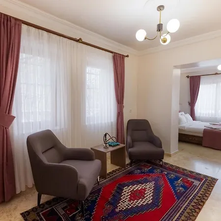 Yellow Stone House Отель Гореме