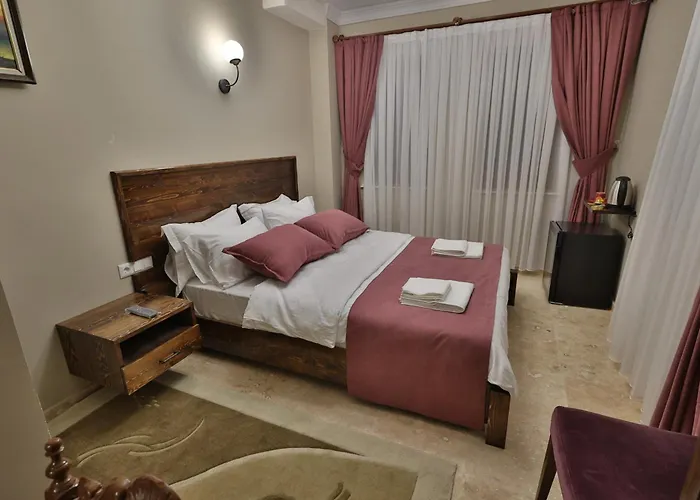 Yellow Stone House *