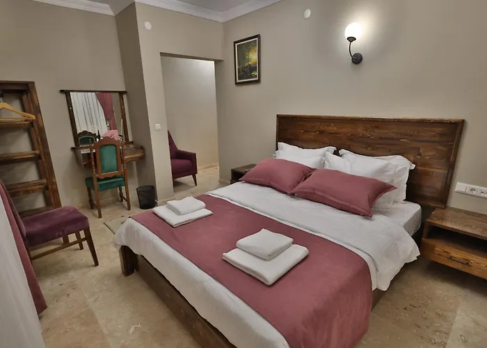 Yellow Stone House *