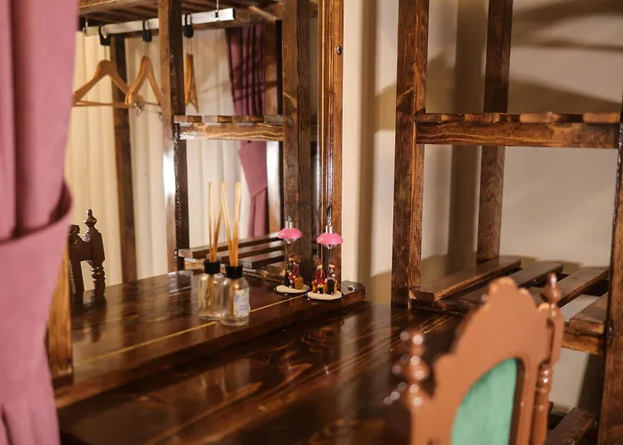 Otel Yellow Stone House *