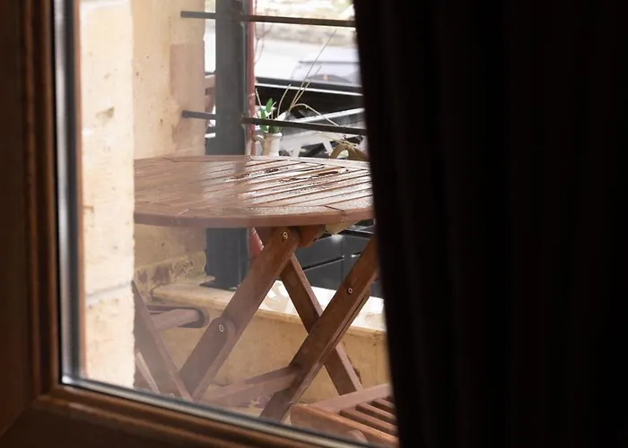 Yellow Stone House Hotell